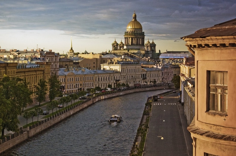 Какие туристы бронируют чаще гостиницы в Санкт-Петербурге